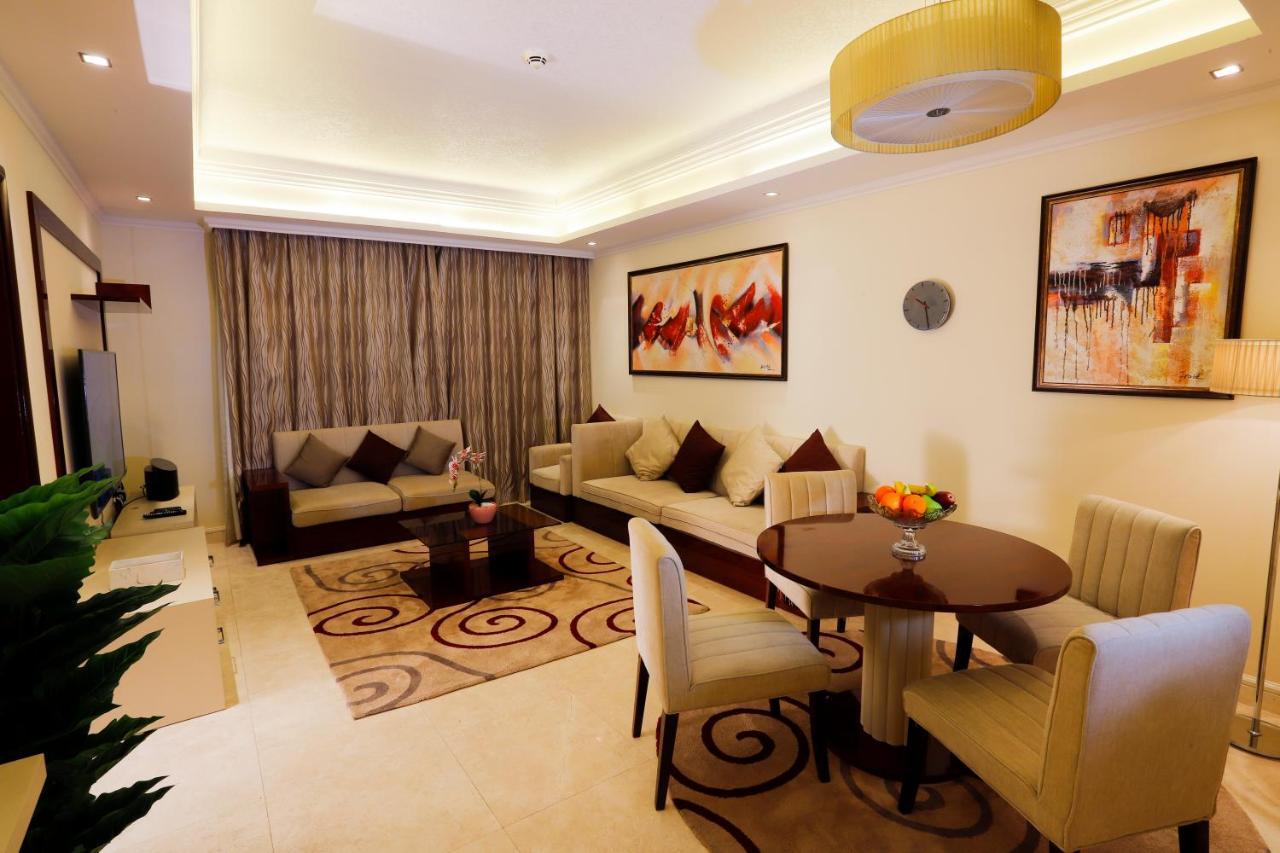 Mayfair At Palm Jumeirah Appartamento Dubai Esterno foto